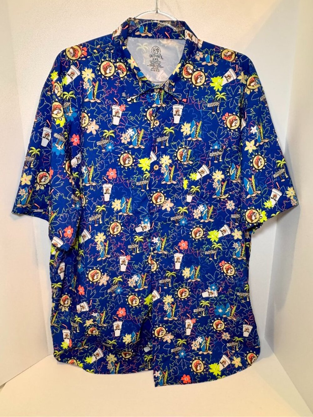 Buc-ee’s Hawaiian Button Up Shirt Men’s 2XL Blue Tropical Graphic Camp Shirt